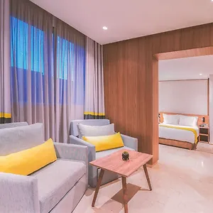 Hotel Oum Palace &